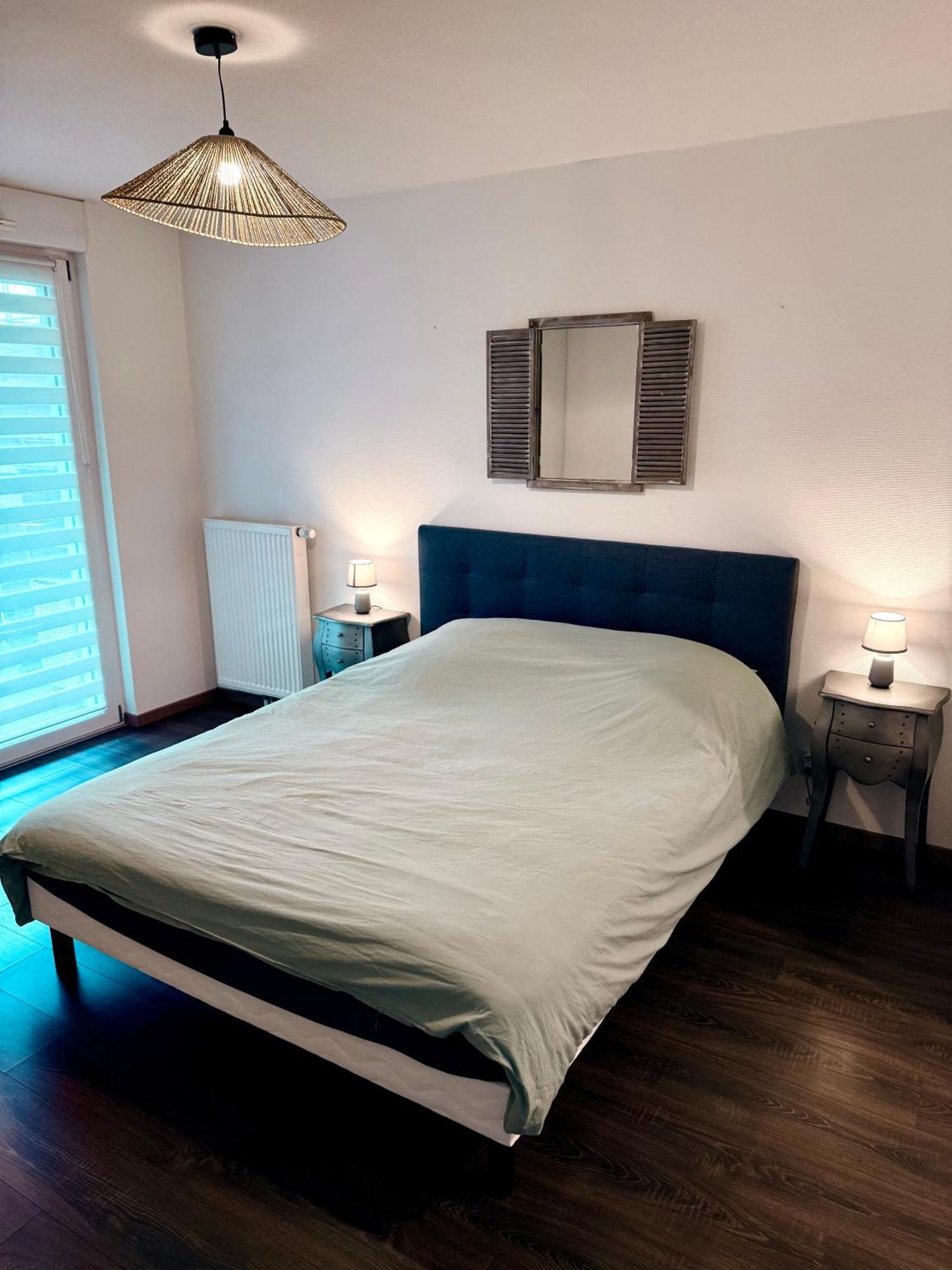 Le T2 Appartement Moderne Avec Terrasse Et Parking Strasbourg Kültér fotó