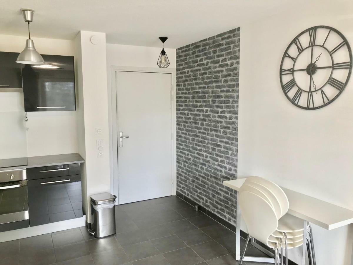 Le T2 Appartement Moderne Avec Terrasse Et Parking Strasbourg Kültér fotó